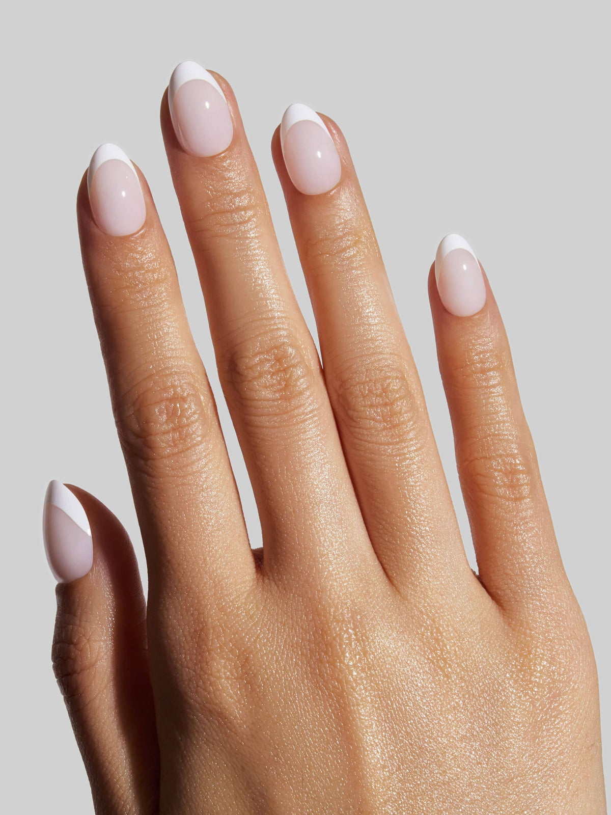 Celebritips Milky White French Press-On Nails – Extra Short Almond