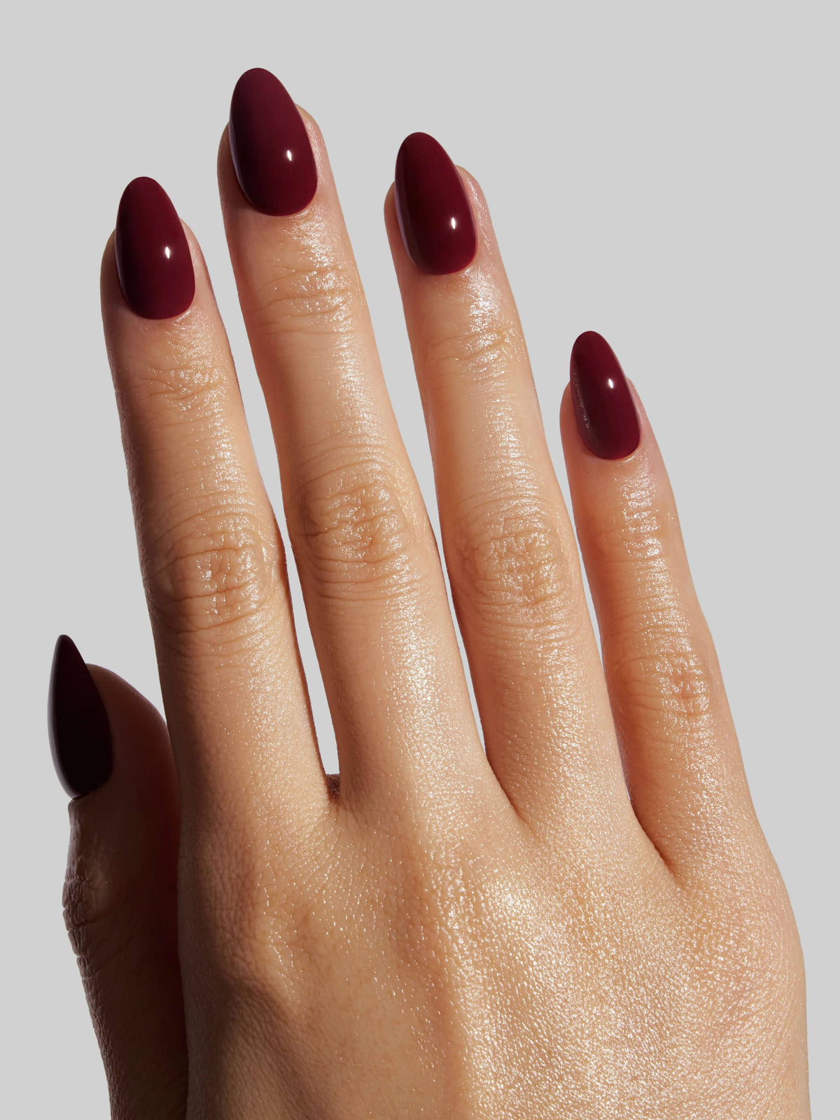 Celebritips Bordeaux Burgundy Press-On Nails – Short Almond