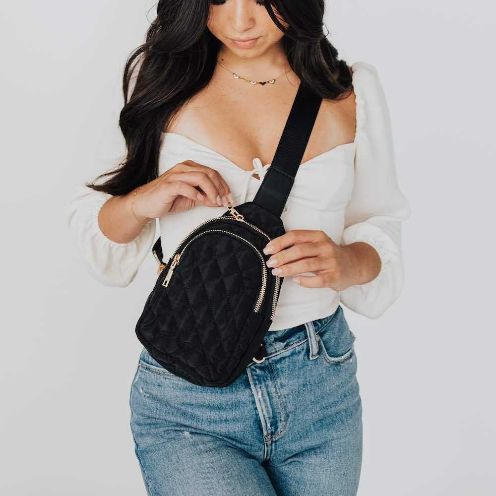 π€ Pinelope Puffer Bum Bag β Black